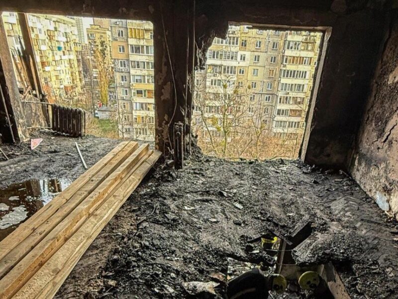 У Києві завершили рятувальні роботи після атаки РФ