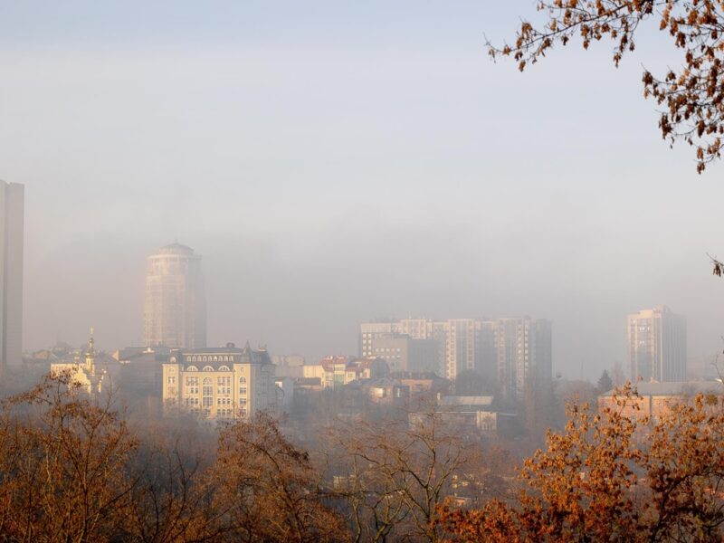 У Києві зменшили тривалість відключень світла