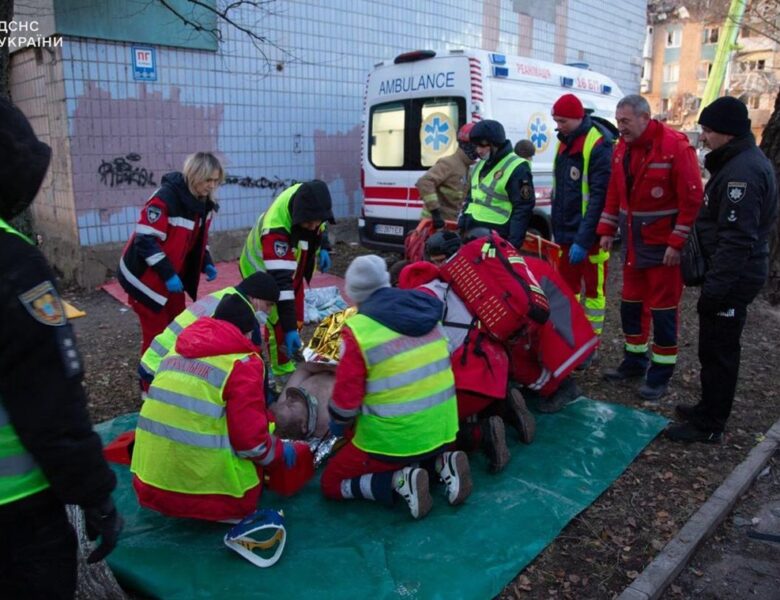 У Тернополі майже 100 поранених через атаку Росії