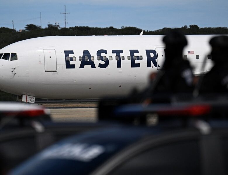 У Венесуелі відреагували на заяву Трампа про закриття неба