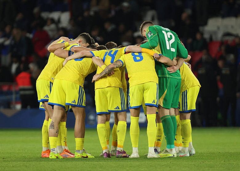 Україна представила склад на гру з Ісландією, втративши одного хавбека