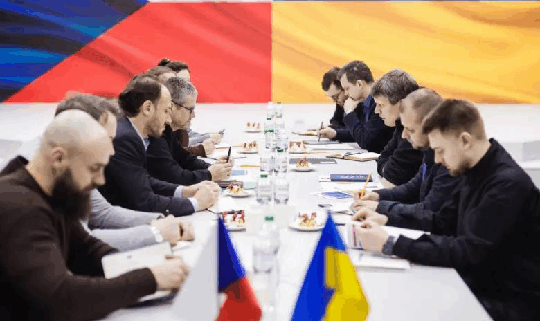 Україна та Чехія узгодили постачання артилерійських снарядів