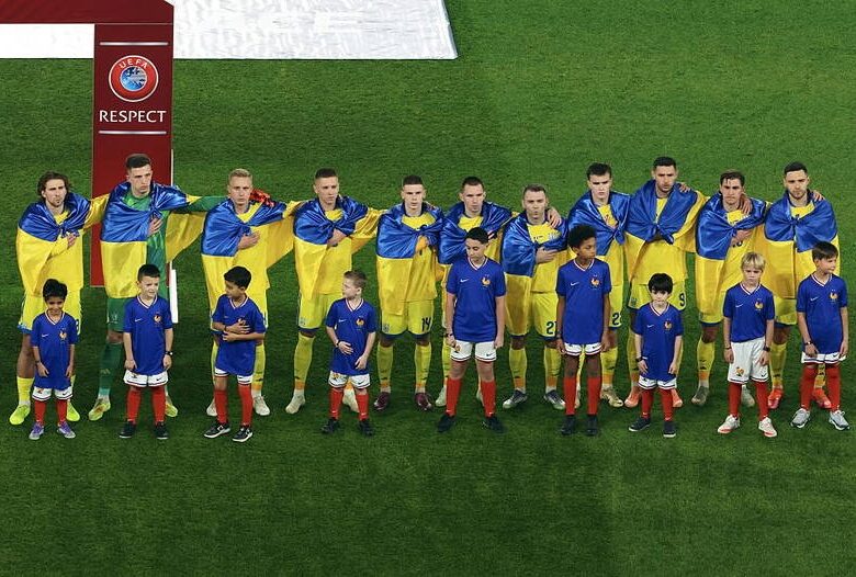 Україна та Ісландія затвердили комплекти форми на майбутній матч
