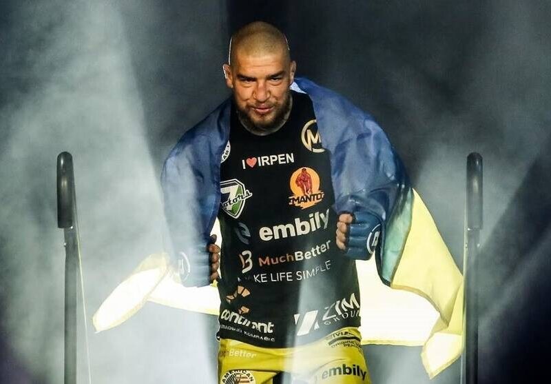 Український боєць Амосов вийде на перший бій у новому для себе чемпіонаті