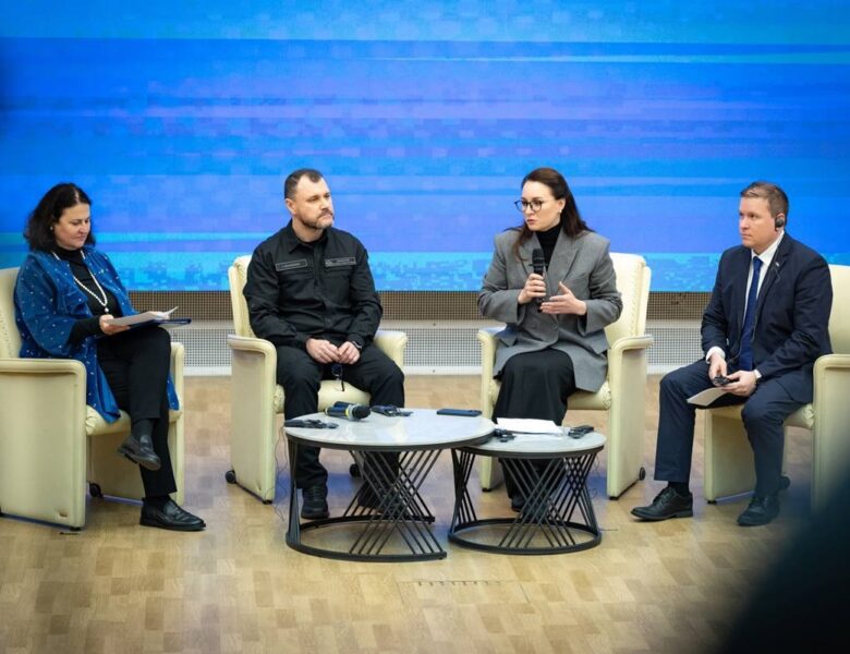 Укриття в Україні здатні вмістити половину населення – МВС