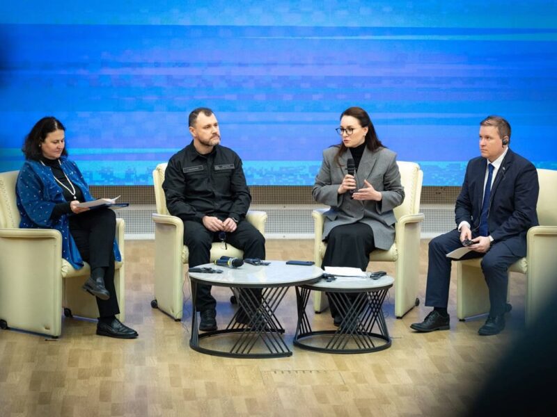 Укриття в Україні здатні вмістити половину населення – МВС