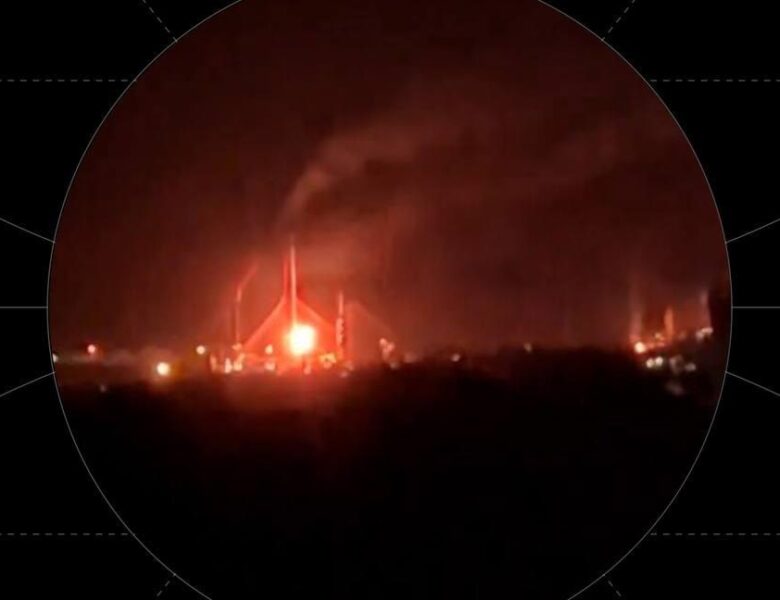 Уражено НПЗ і логістику росіян – Генштаб