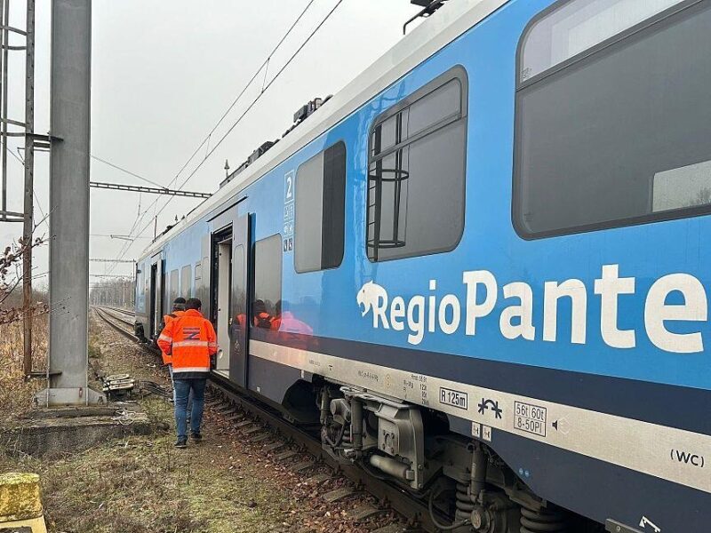 В Чехії зіткнулися два пасажирські поїзди: 40 потерпілих