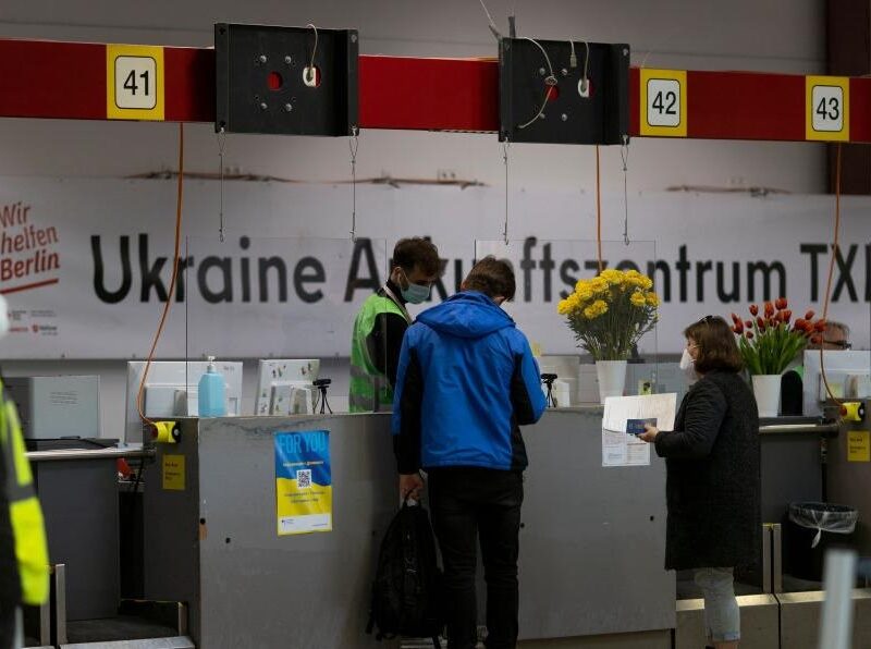 В Німеччині обмежать виплати частині українських біженців