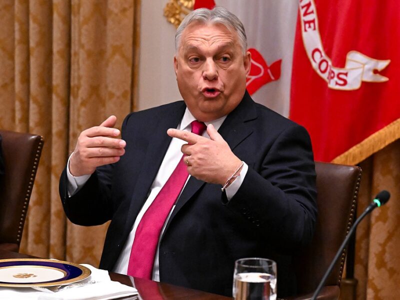 В Україні відреагували на заклик Орбана до ЄС зупинити допомогу Києву