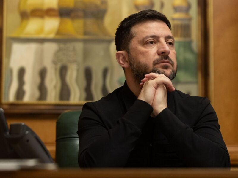 Відомо, хто представлятиме Україну на переговорах