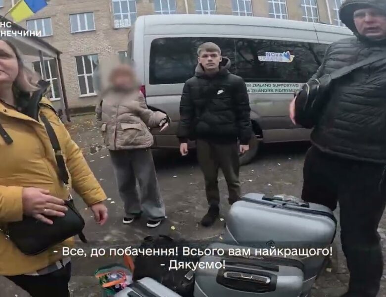 Рятувальники евакуювали 22 мешканців із прифронтової Дружківки, серед них — 7 дітей.