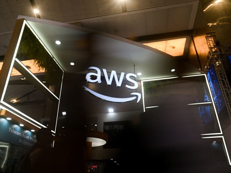 ЄК почала розслідування діяльності хмарних сервісів Amazon і Microsoft