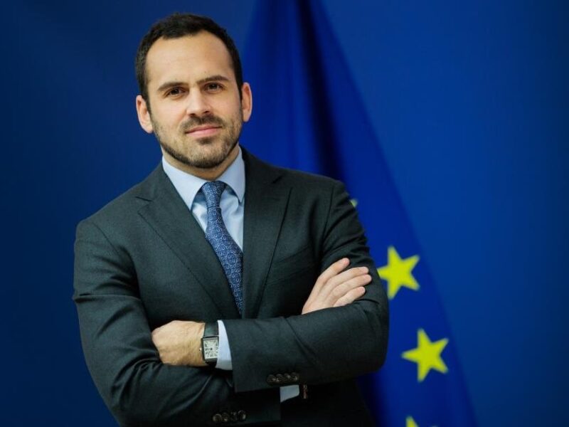 ЄК відреагувала на корупційний скандал в Україні