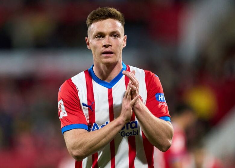 За іспанську Жирону в матчі з Бетісом заявлені в старті Циганков і Ванат