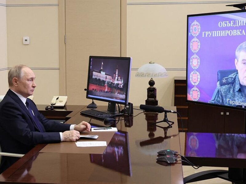 “Захоплення Куп’янська”: в Росії Герасимова звинуватили в брехні Путіну