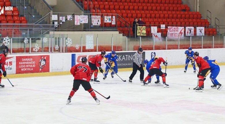 Збірна України з хокею вдало розпочала серію товариських матчів