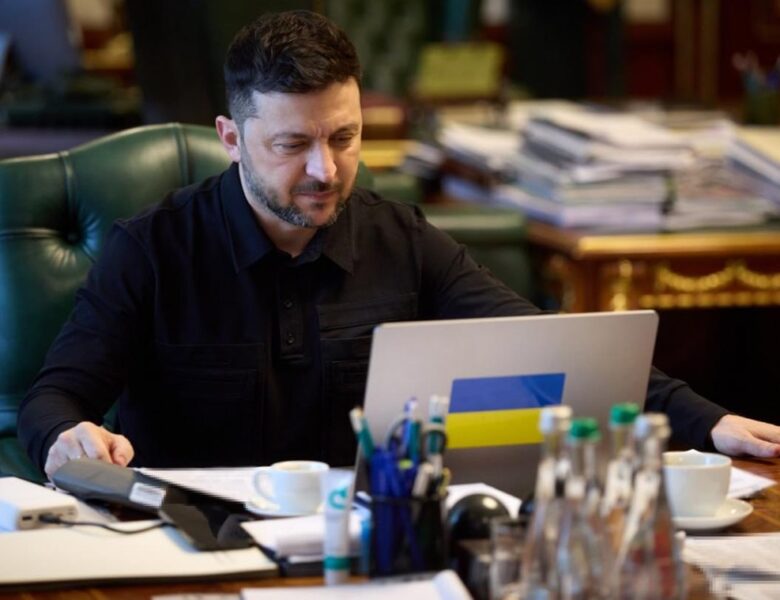 Зеленський поговорив з фон дер Ляєн і Рютте