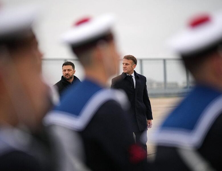 Зеленський прибув у Париж і зустрівся з Макроном