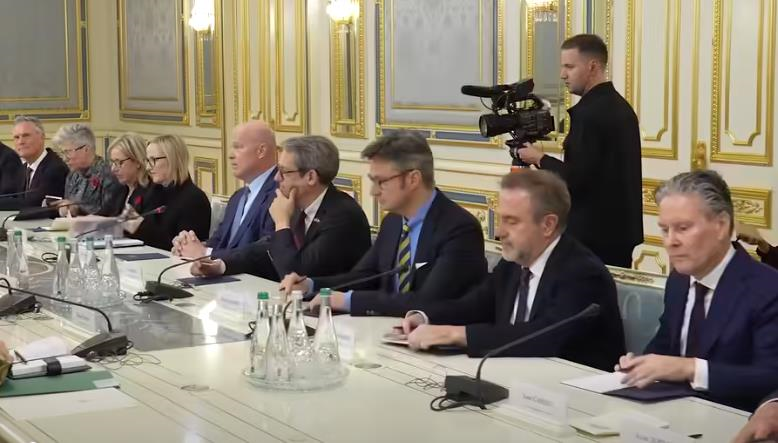 Зеленський зустрівся з делегацією НАТО