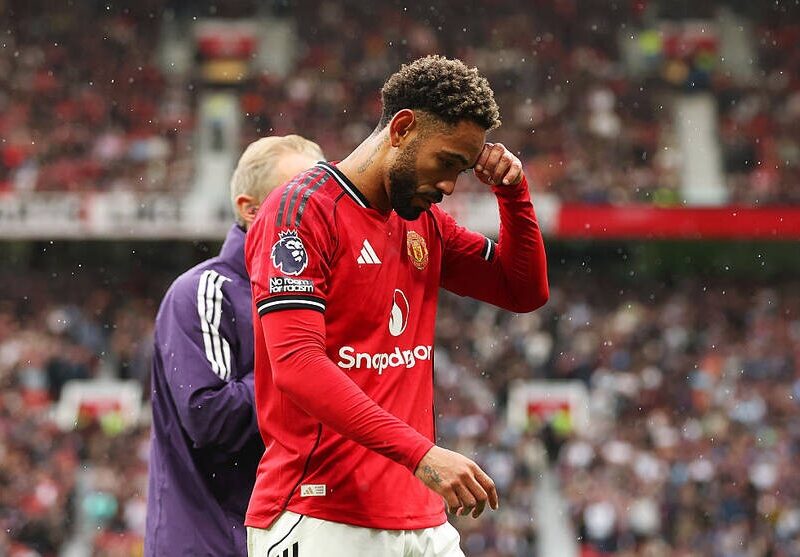 Зірковий гравець МЮ може пропустити матч з Миколенком