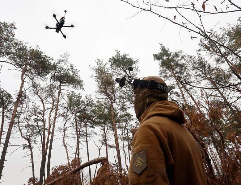 ЗМІ: Україна розгорне першу у світі “стіну дронів”