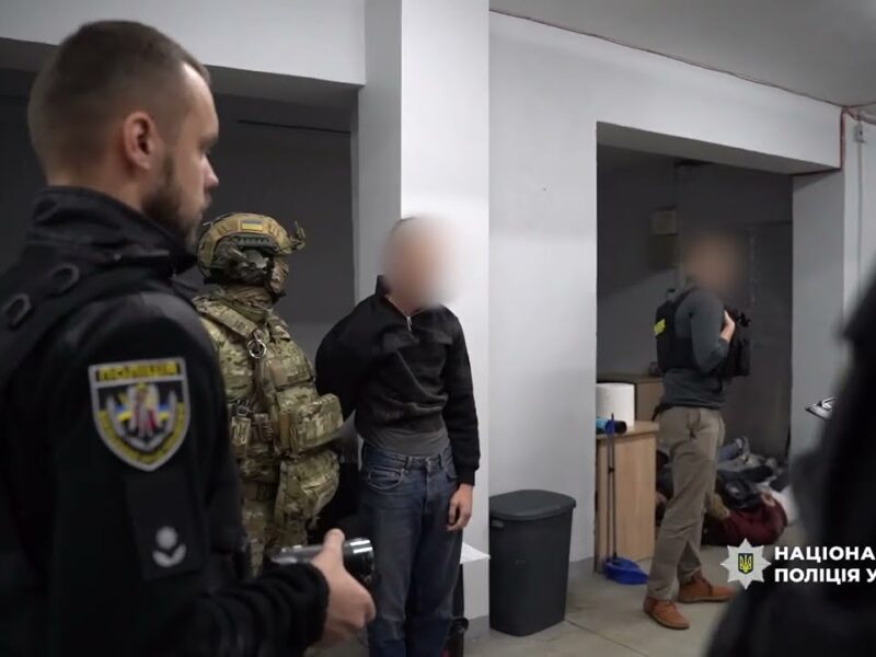 Поліція викрила мережу шахрайських call-центрів, яка ошукала громадян ЄС на 50 мільйонів