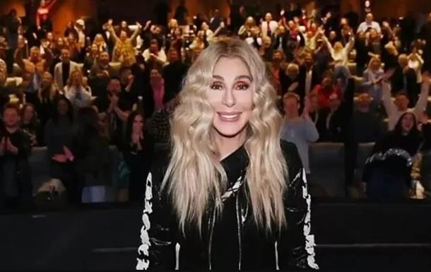 80-річна Шер планує весілля з молодшим коханим – інсайдери