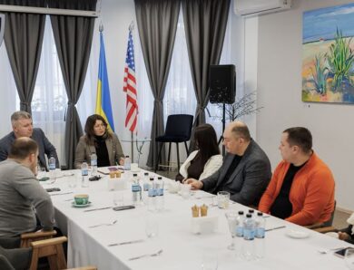 Ярослава Максименко на бізнес-сніданку КШДУ ім. С.Нижного