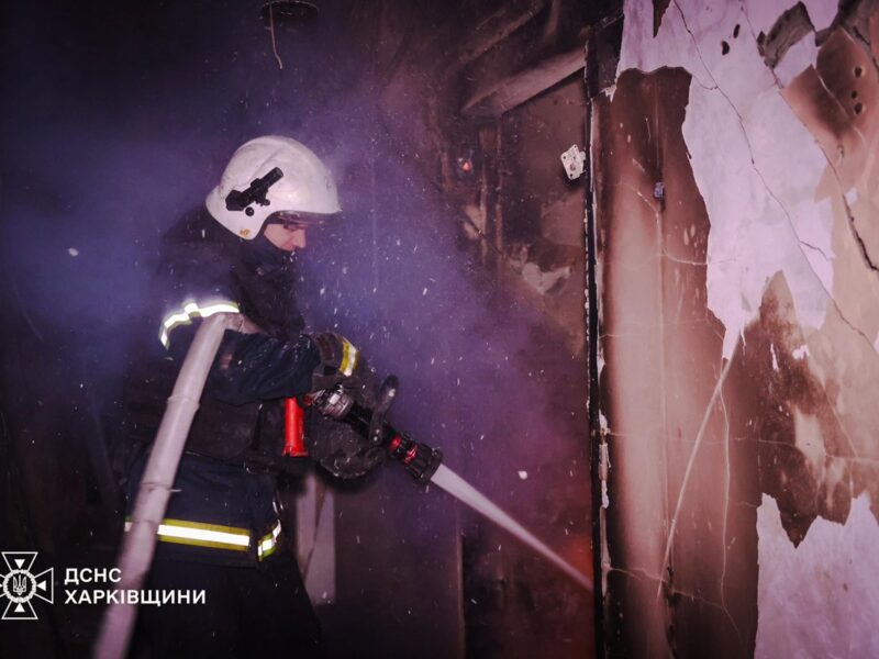 Атака на Харків: в місті спалахнула масштабна пожежа