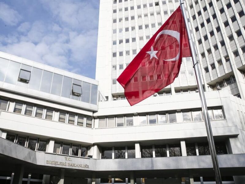 Атаки на танкери: МЗС Туреччини викликало дипломатів України та РФ