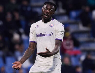 Барселона проявляє інтерес до форварда Фіорентини