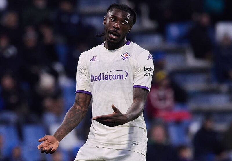 Барселона проявляє інтерес до форварда Фіорентини