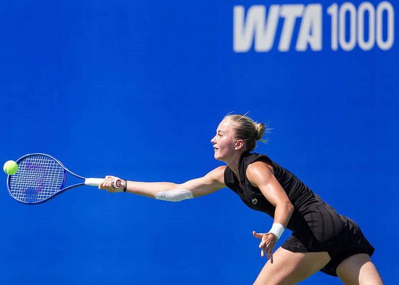 Без прапора РФ: російська тенісистка змінила громадянство