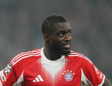 Челсі та Манчестер Сіті вступили в боротьбу за захисника Баварії