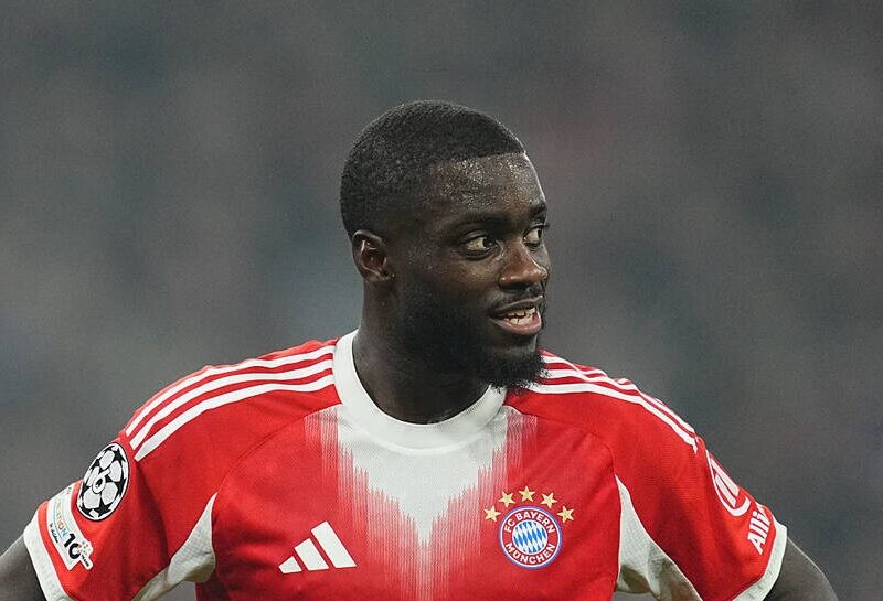 Челсі та Манчестер Сіті вступили в боротьбу за захисника Баварії