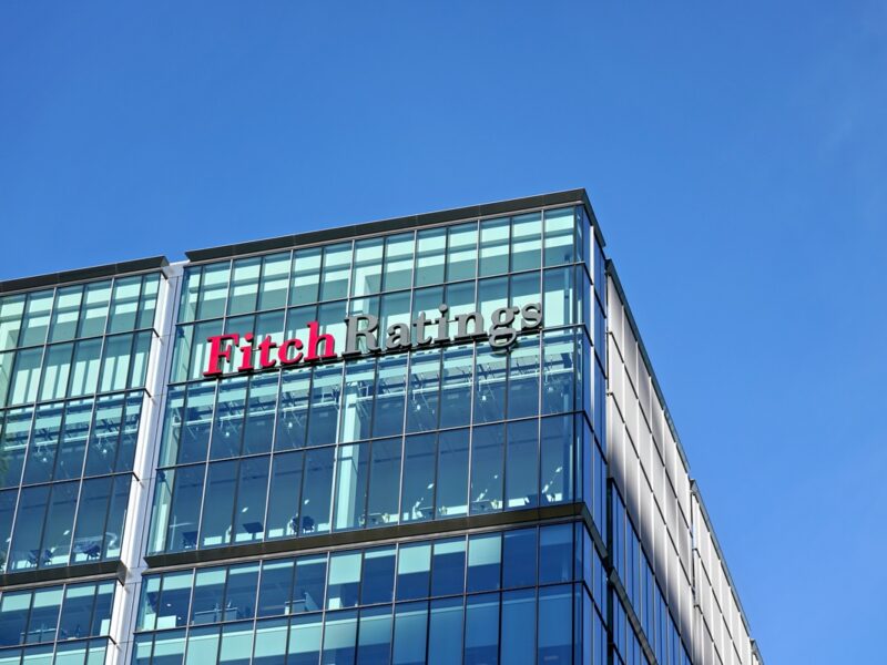Fitch підвищив кредитний рейтинг України