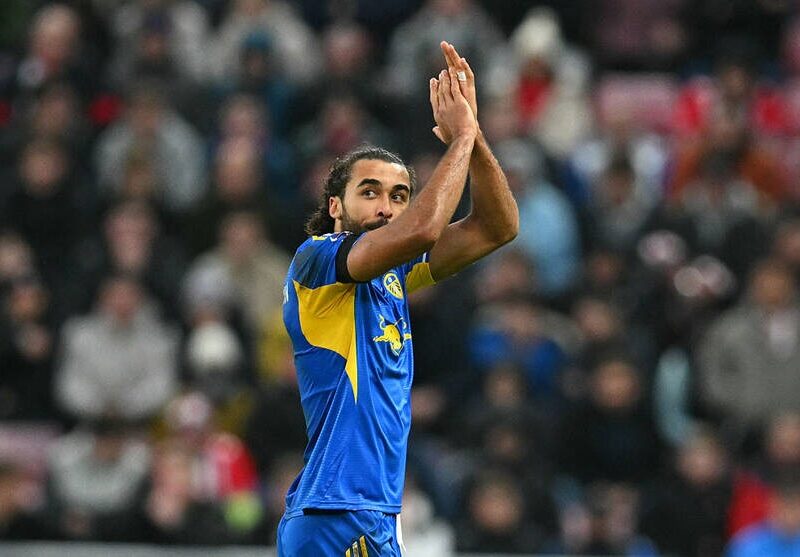 Форвард Лідса забиває в рекордному шостому матчі