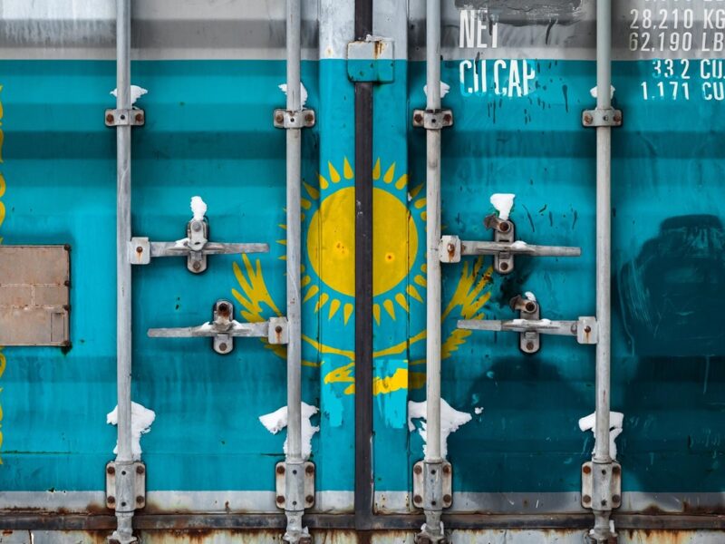 Казахстан посилив експортний контроль для постачань Росії – СЗР