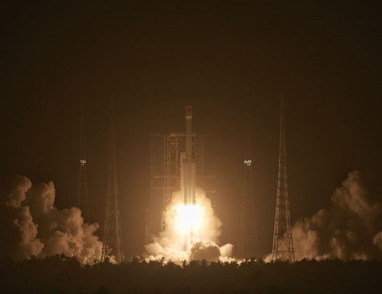 Китай здійснив два космічні запуски за день