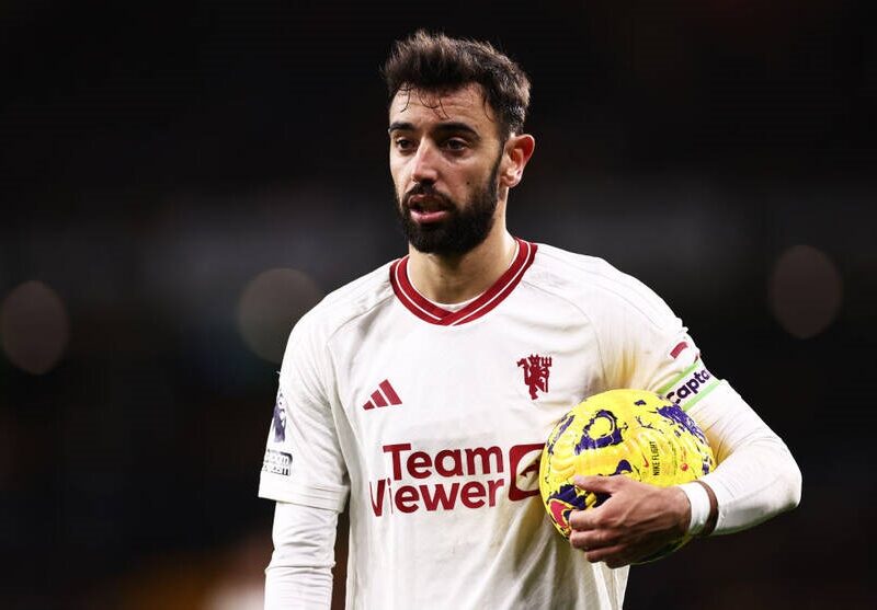 Клуб Манчестер Юнайтед спростував позицію капітана