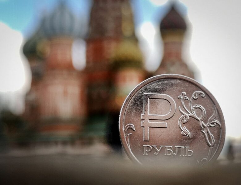 Кремль визнає тривале виснаження економіки – СЗРУ