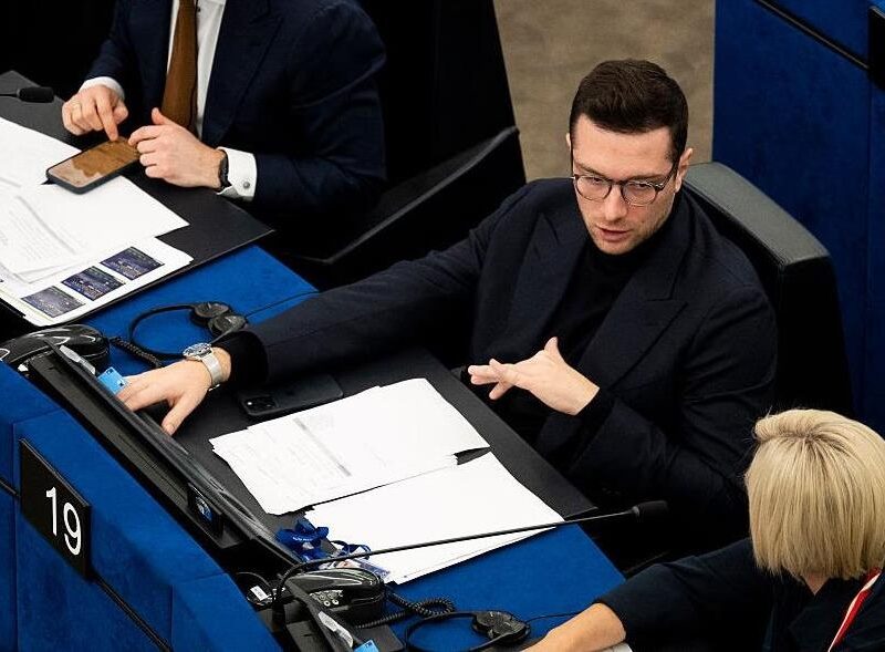 Лідер ультраправих Франції зробив критичну заяву про Трампа