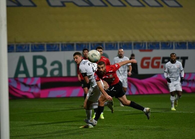 Луганська Зоря в домашньому матчі мінімально переграла Карпати