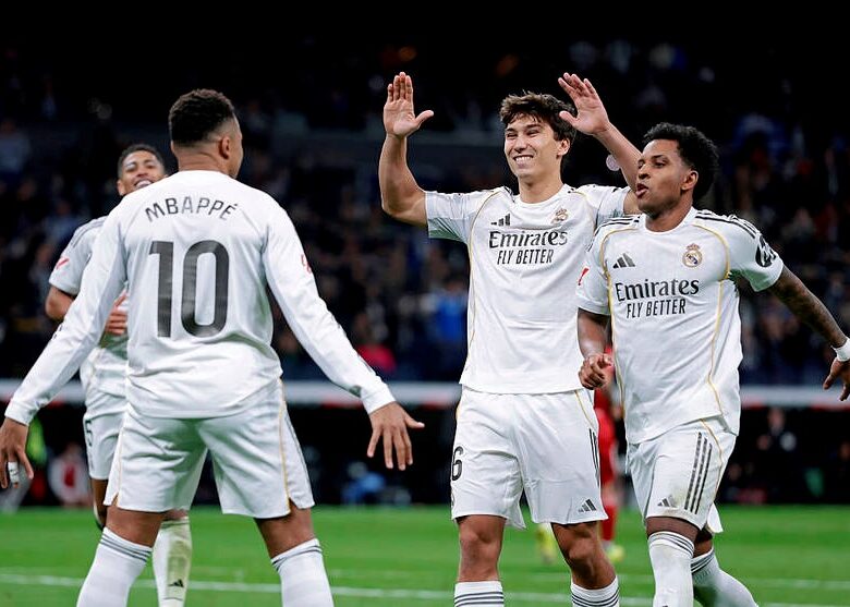 Мадридський Реал переміг Севілью, граючи в більшості