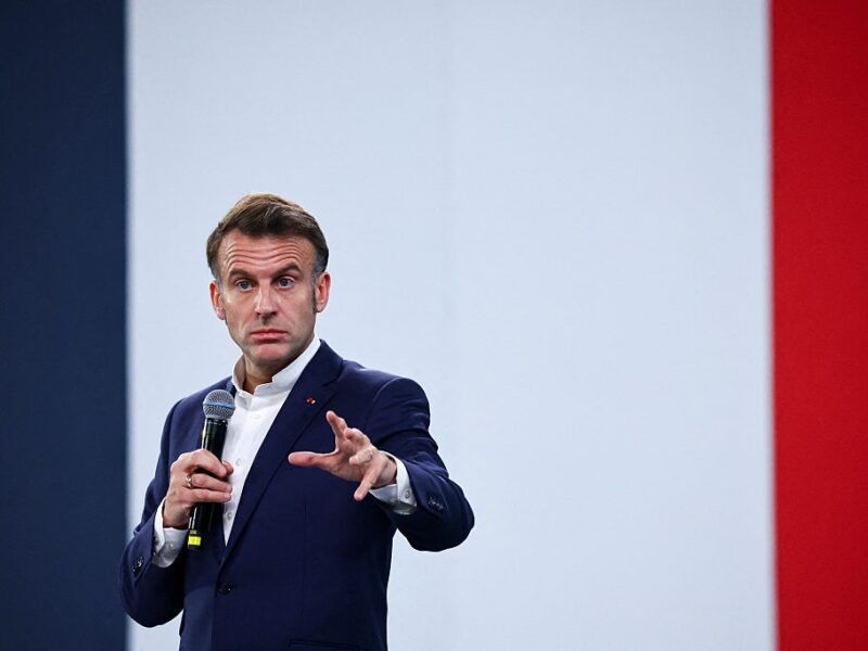 Макрон відреагував на новини про “ризик зради” США