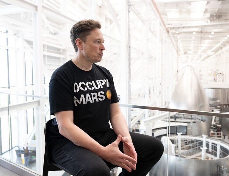 Маск став першою людиною в історії зі статками понад $600 млрд – ЗМІ