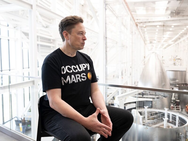 Маск став першою людиною в історії зі статками понад $600 млрд – ЗМІ