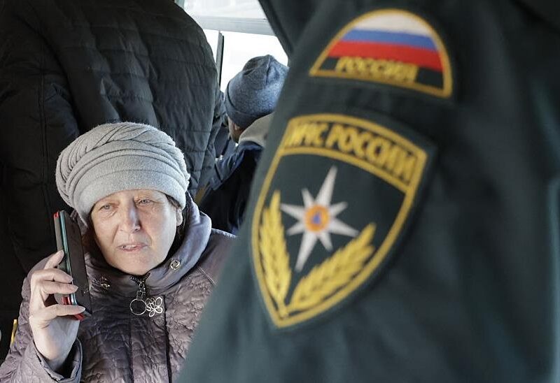 Мобільні телефони всіх росіян поставлять на держоблік – ЗМІ