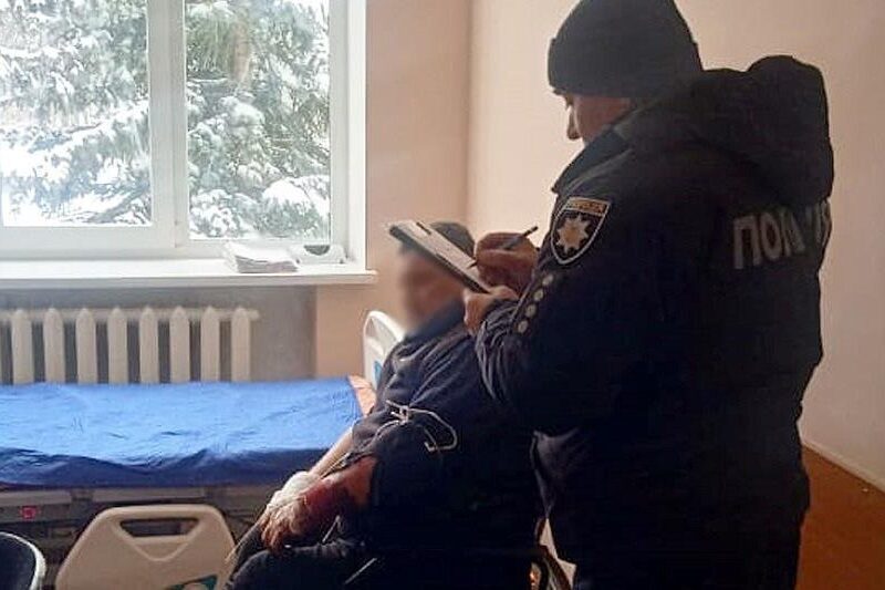 На Чернігівщині росіяни авто з хлібом, постраждав водій